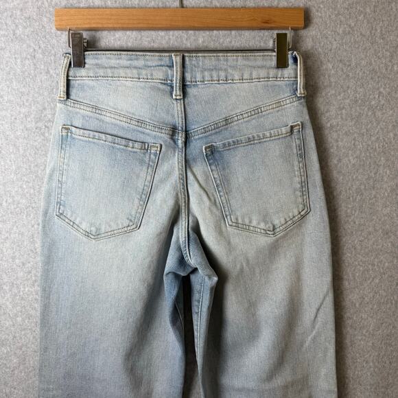 Old Navy High Rise Mom Jeans 27” Light Wash Relaxed Straight Leg Casual Boho New - Picture 9 of 13